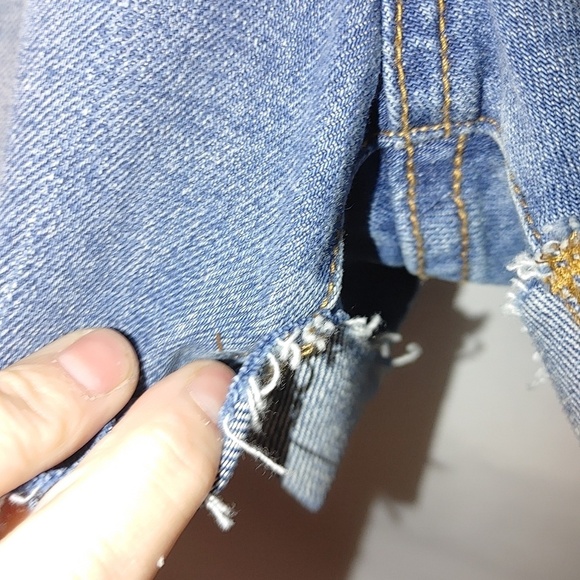 BlankNYC Tomboy Distressed Denim Cutoff Shorts 31 Jean Medium Wash Stretch - Picture 8 of 10